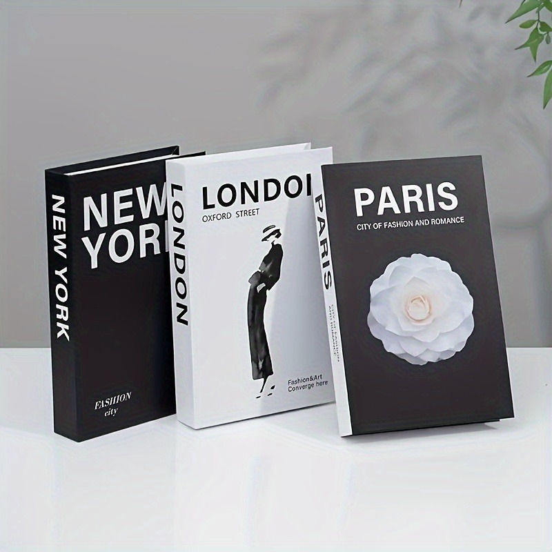 Home Decor Catalog - หนังสือจำลองตกแต่ง 3 เล่ม สำหรับตกแต่งบ้าน ชั้นวางหนังสือ ห้องนั่งเล่น